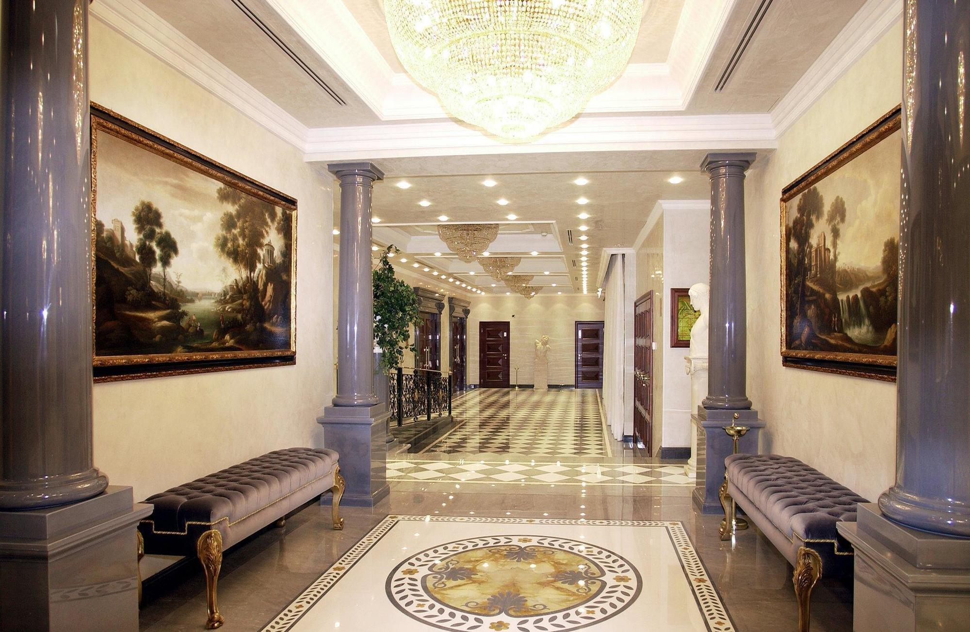 Royal Hotel Carlton Болоня Екстериор снимка